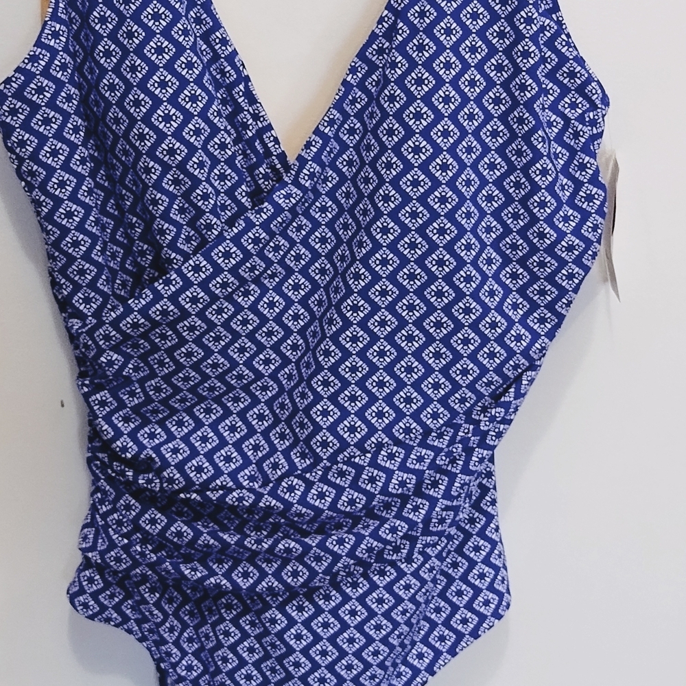 NWT L.L. Bean Shaping Mosaic Tile Tanksuit Geometric V-Neck Swimsuit (#D-14) - Picture 2 of 8